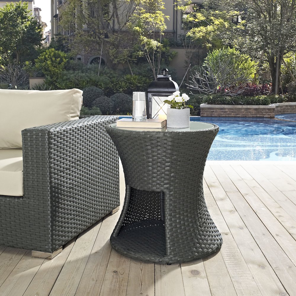 Sojourn Round Outdoor Patio Side Table. Picture 2