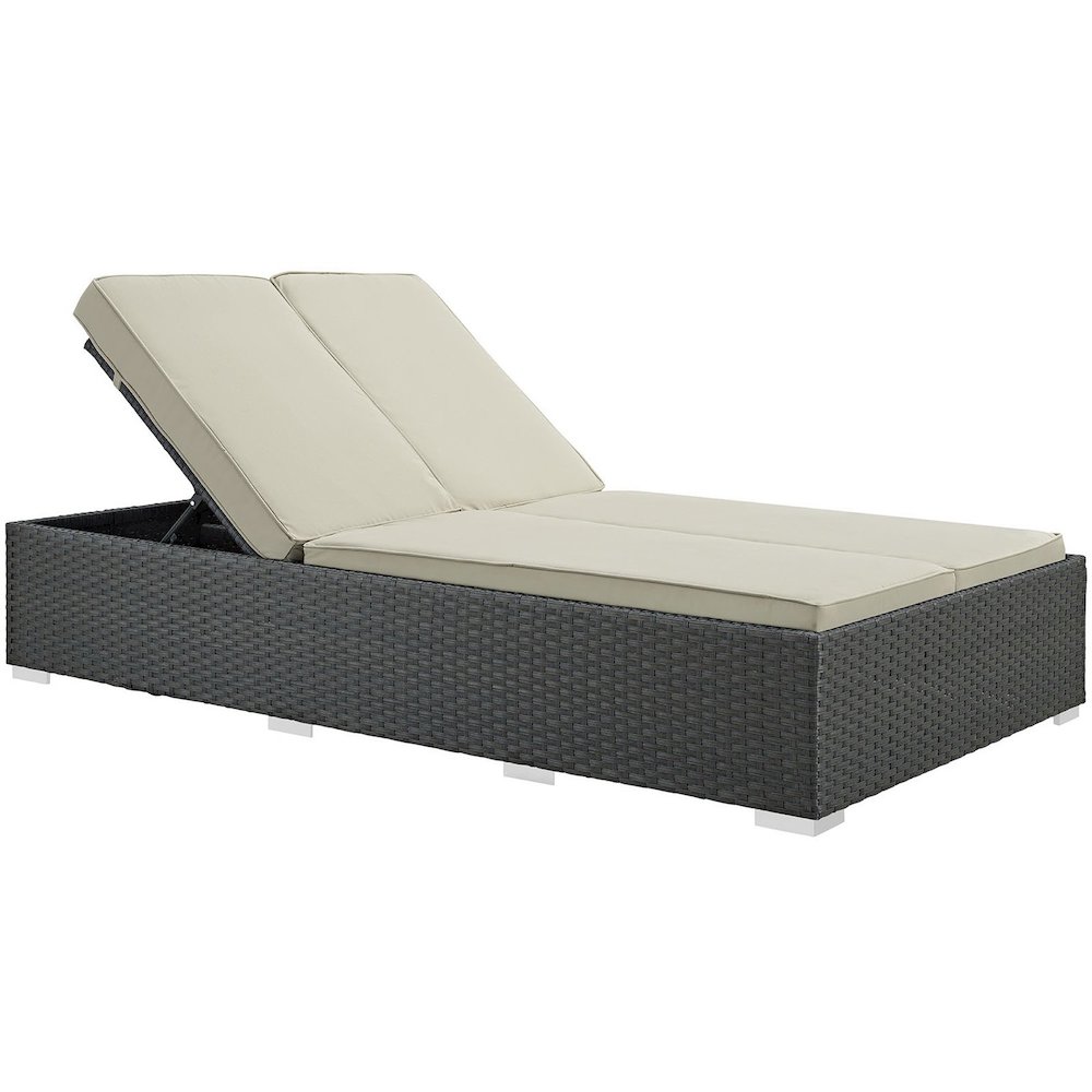 Sojourn Outdoor Patio Sunbrella Double Chaise. Picture 1