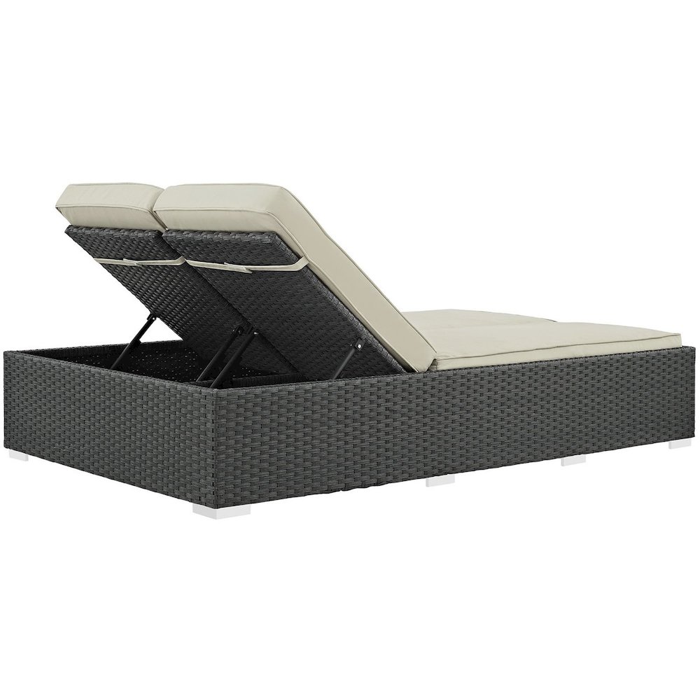 Sojourn Outdoor Patio Sunbrella Double Chaise. Picture 3