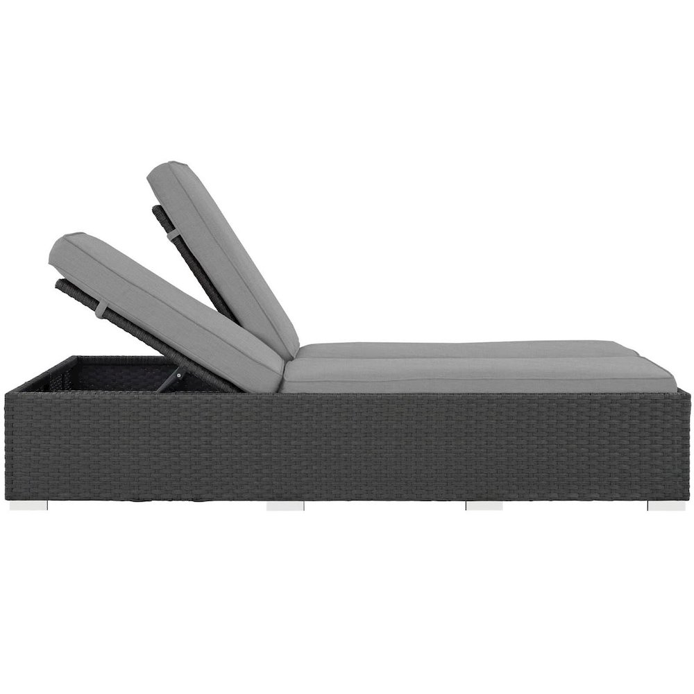 Sojourn Outdoor Patio Sunbrella Double Chaise. Picture 2