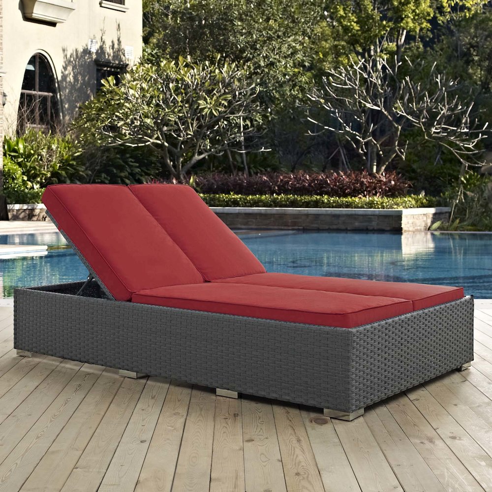 Sojourn Outdoor Patio Sunbrella Double Chaise. Picture 4