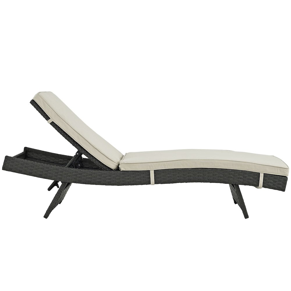 Sojourn Outdoor Patio Sunbrella Chaise. Picture 2