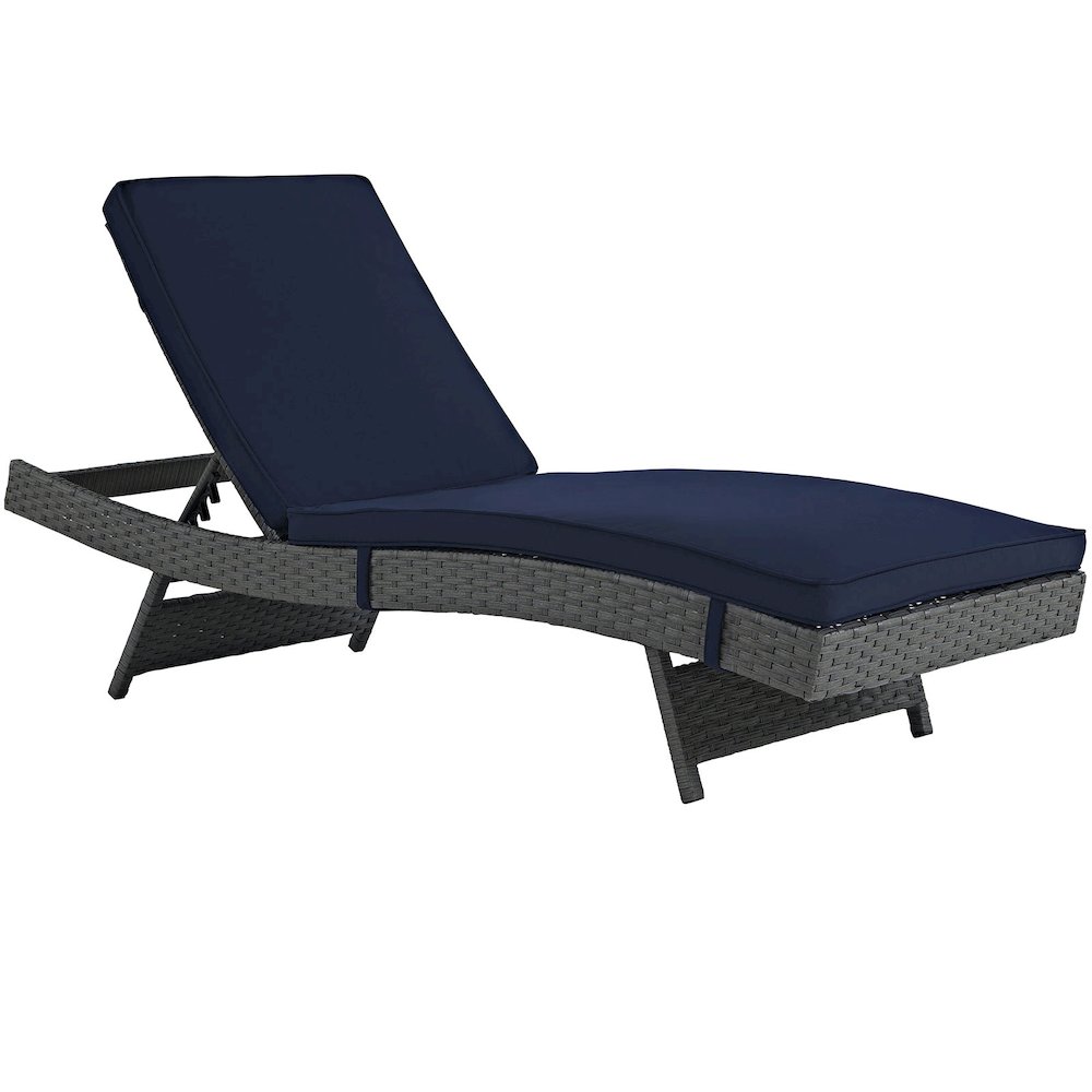 Sojourn Outdoor Patio Sunbrella Chaise. Picture 1