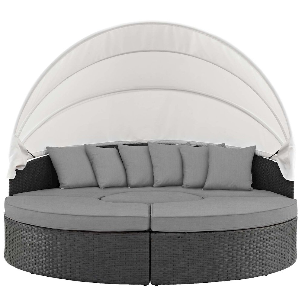 Sojourn Outdoor Patio Sunbrella Daybed. Picture 5