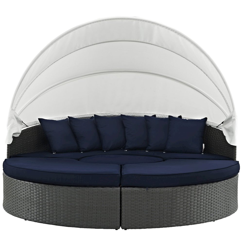 Sojourn Outdoor Patio Sunbrella Daybed. Picture 4
