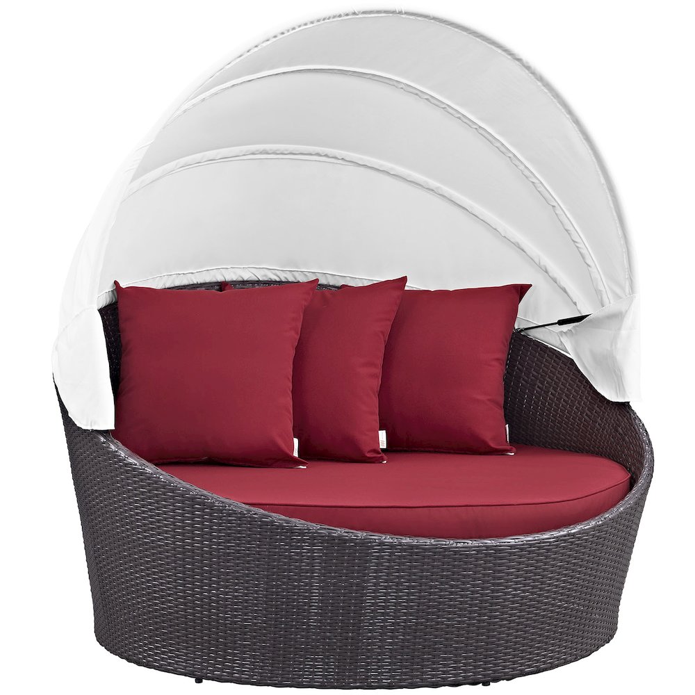 Convene Canopy Outdoor Patio Daybed. Picture 1