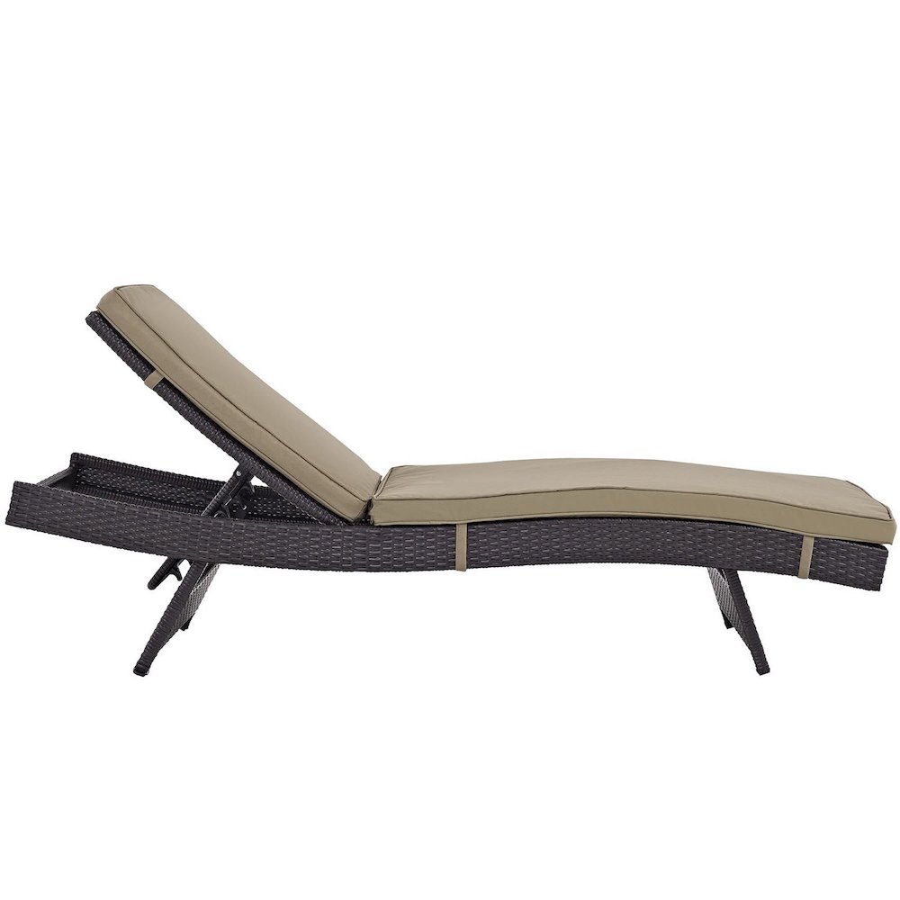 Convene Outdoor Patio Chaise. Picture 2
