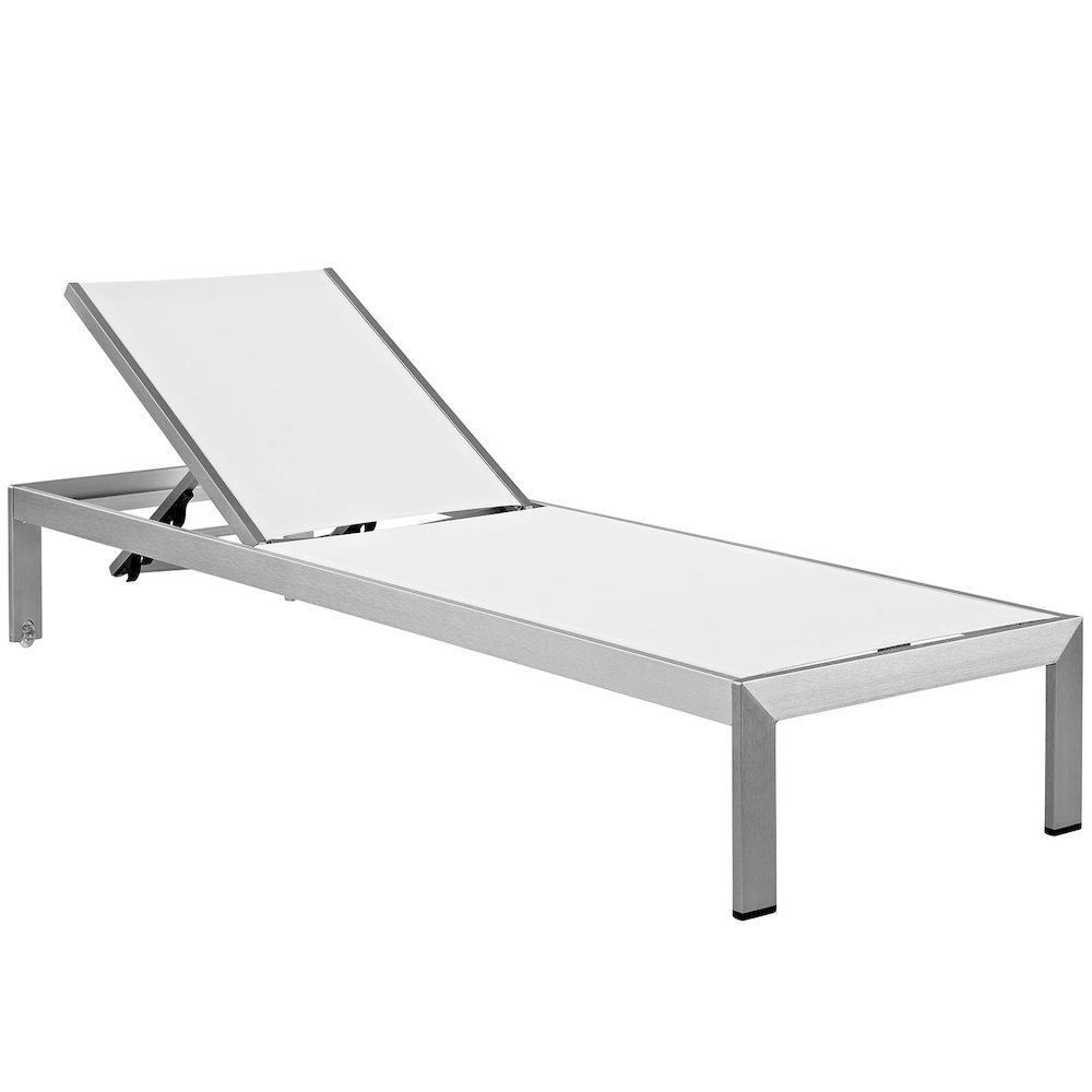 Shore Outdoor Patio Aluminum Mesh Chaise. Picture 1
