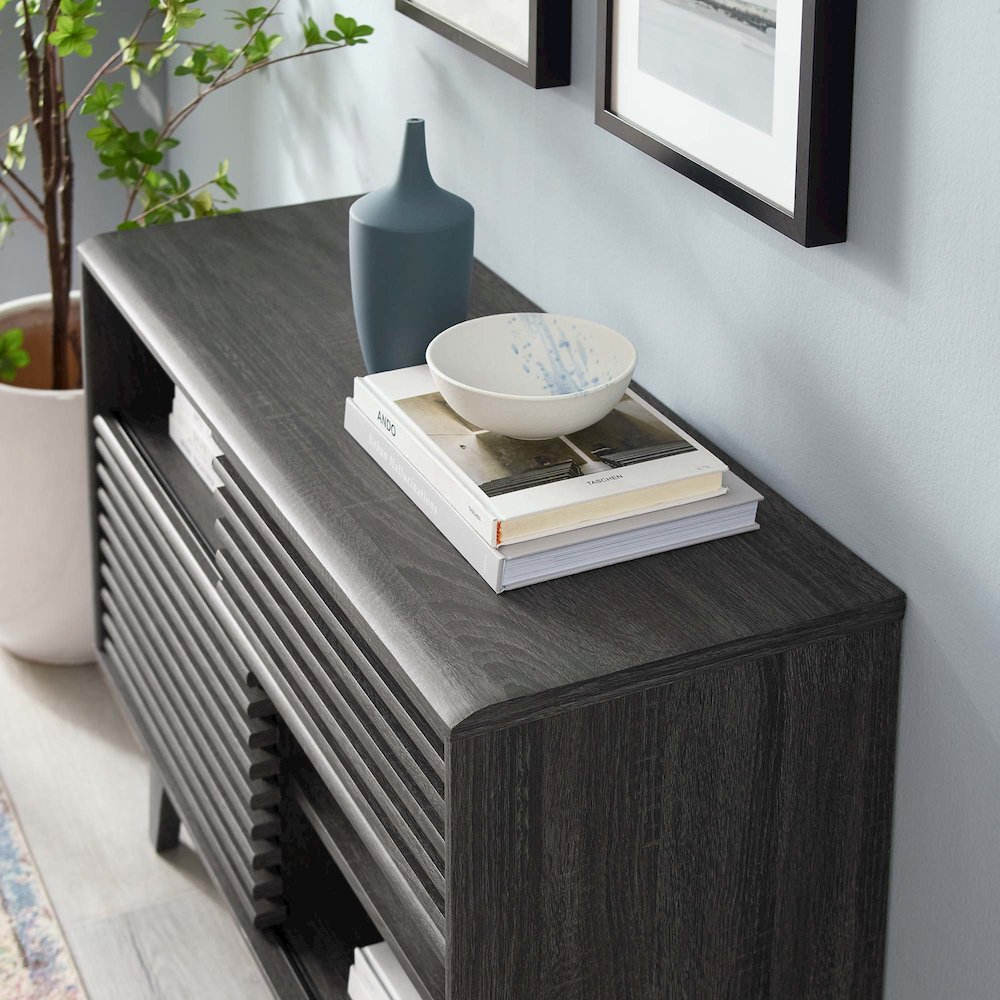 Render Display Stand. Picture 7