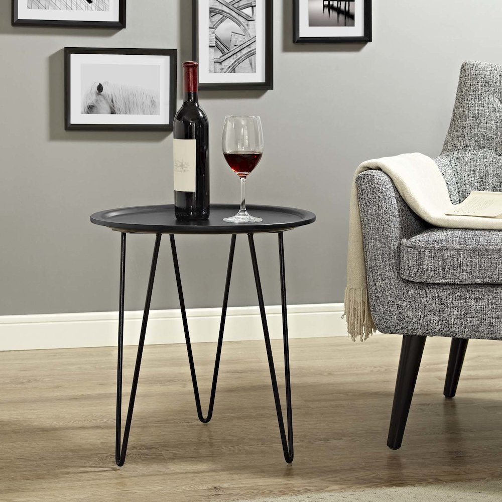 Digress Side Table. Picture 4