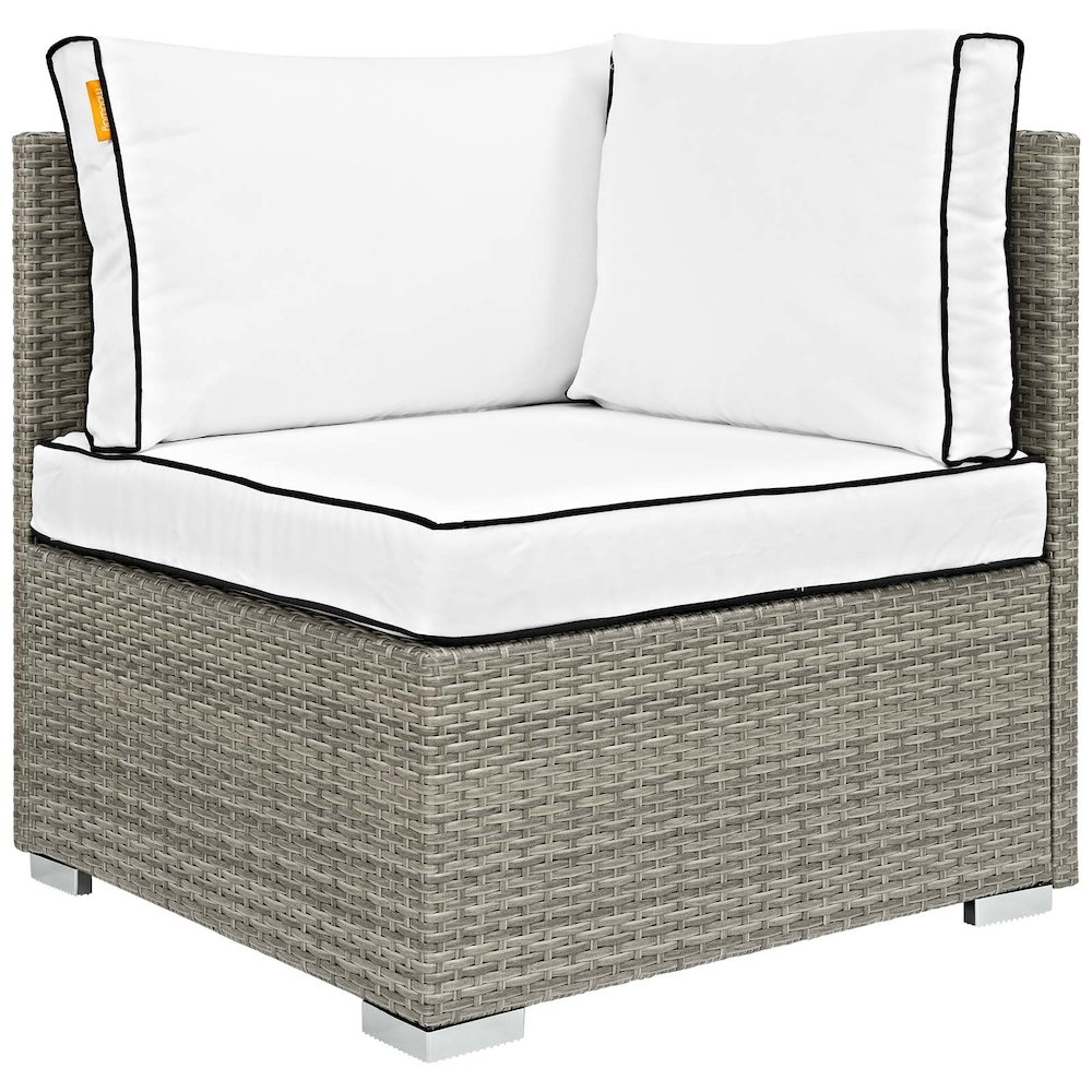Repose Outdoor Patio Corner. Picture 1
