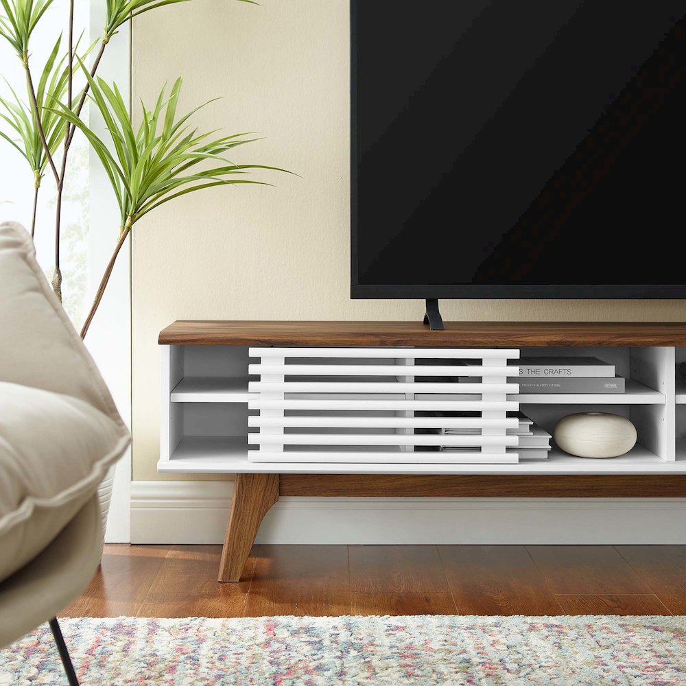Render 70" Entertainment Center TV Stand. Picture 7