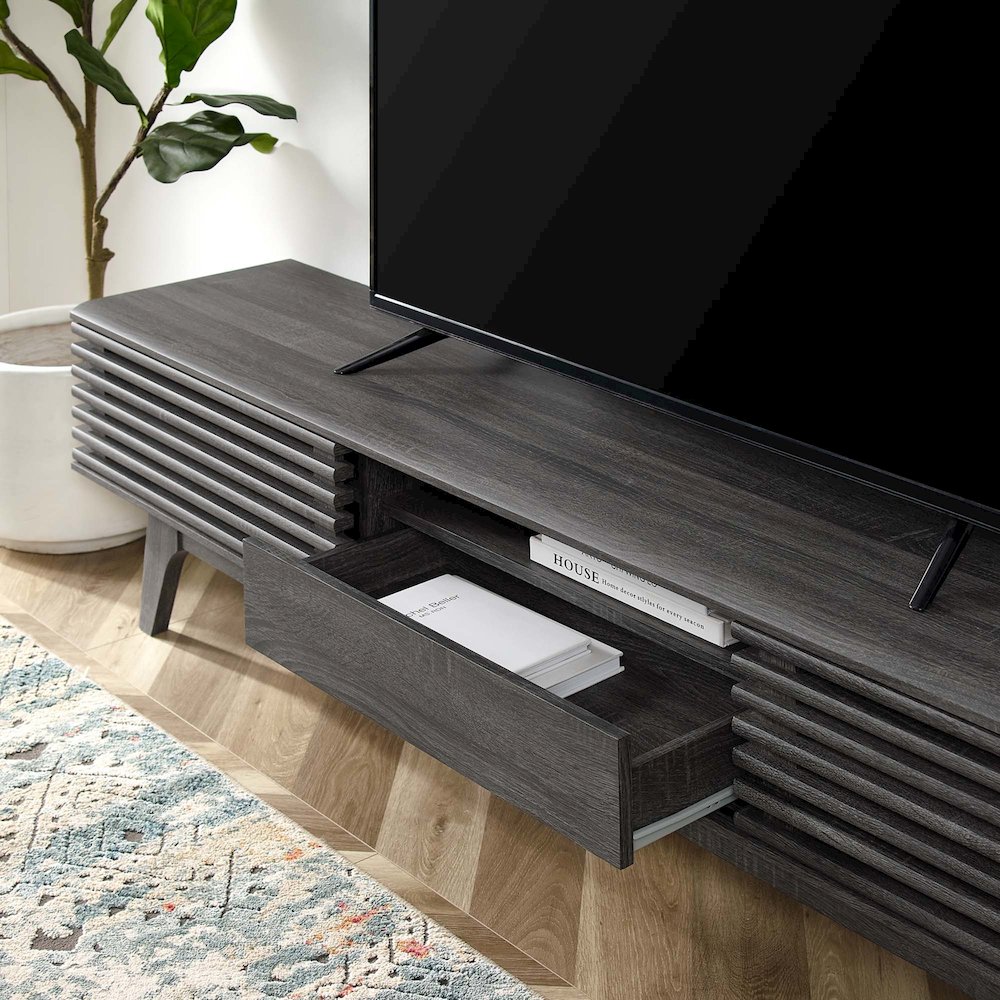 Render 70" TV Stand. Picture 8