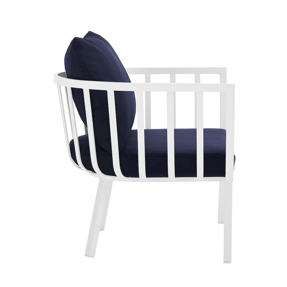 Riverside Outdoor Patio Aluminum Armchair. Picture 2