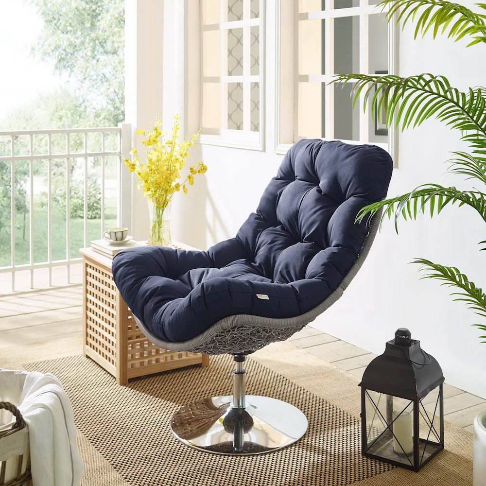 Brighton Wicker Rattan Outdoor Patio Swivel Lounge Chair. Picture 5