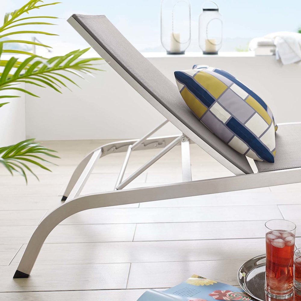 Savannah Mesh Chaise Outdoor Patio Aluminum Lounge Chair. Picture 7