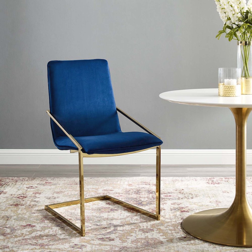 Pitch Performance Velvet Dining Armchair. Picture 7
