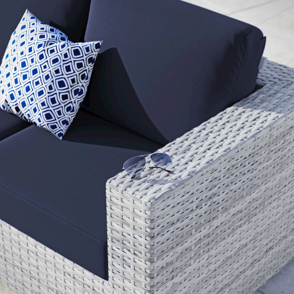Convene Outdoor Patio Right-Arm Loveseat. Picture 8
