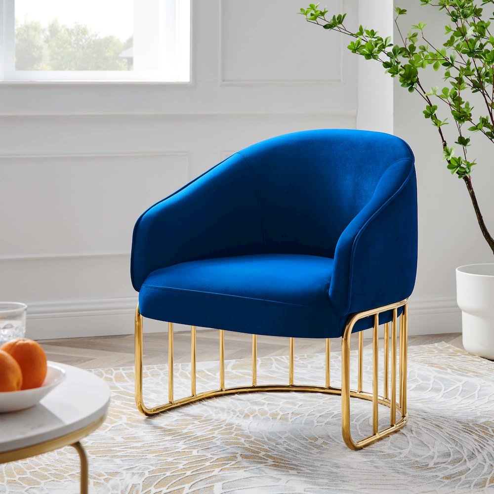 Legacy Performance Velvet Armchair. Picture 7