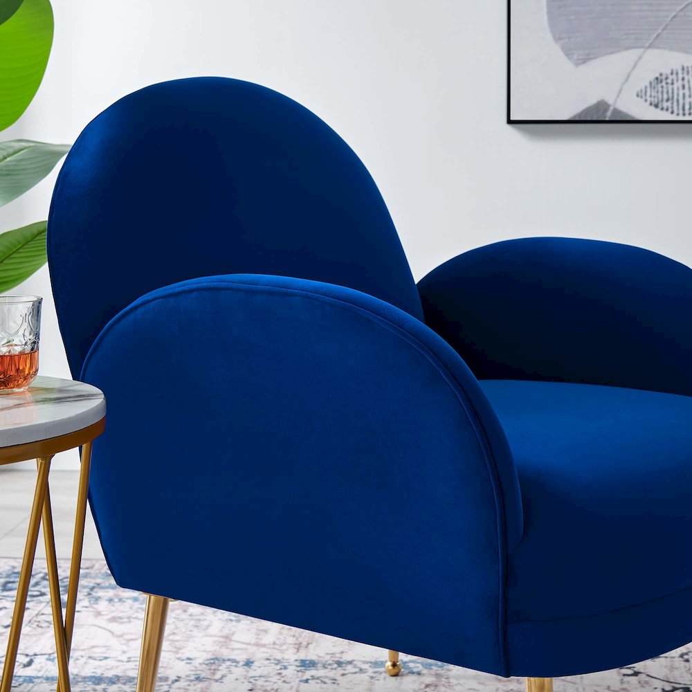 Transcend Performance Velvet Armchair. Picture 8