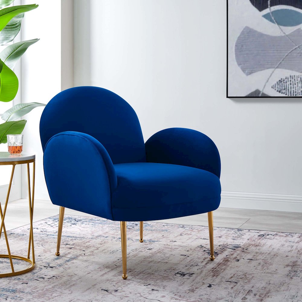 Transcend Performance Velvet Armchair. Picture 7
