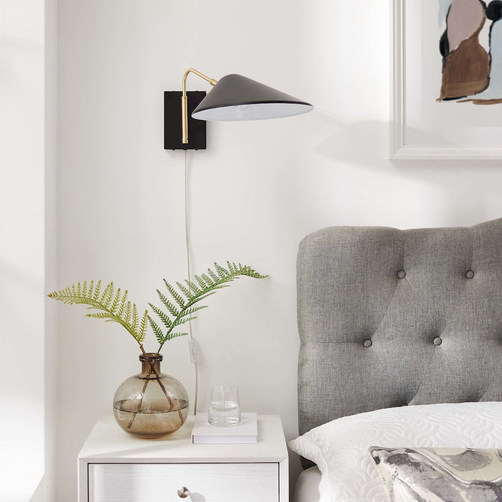 Journey 7" Swing Arm Wall Sconce. Picture 10