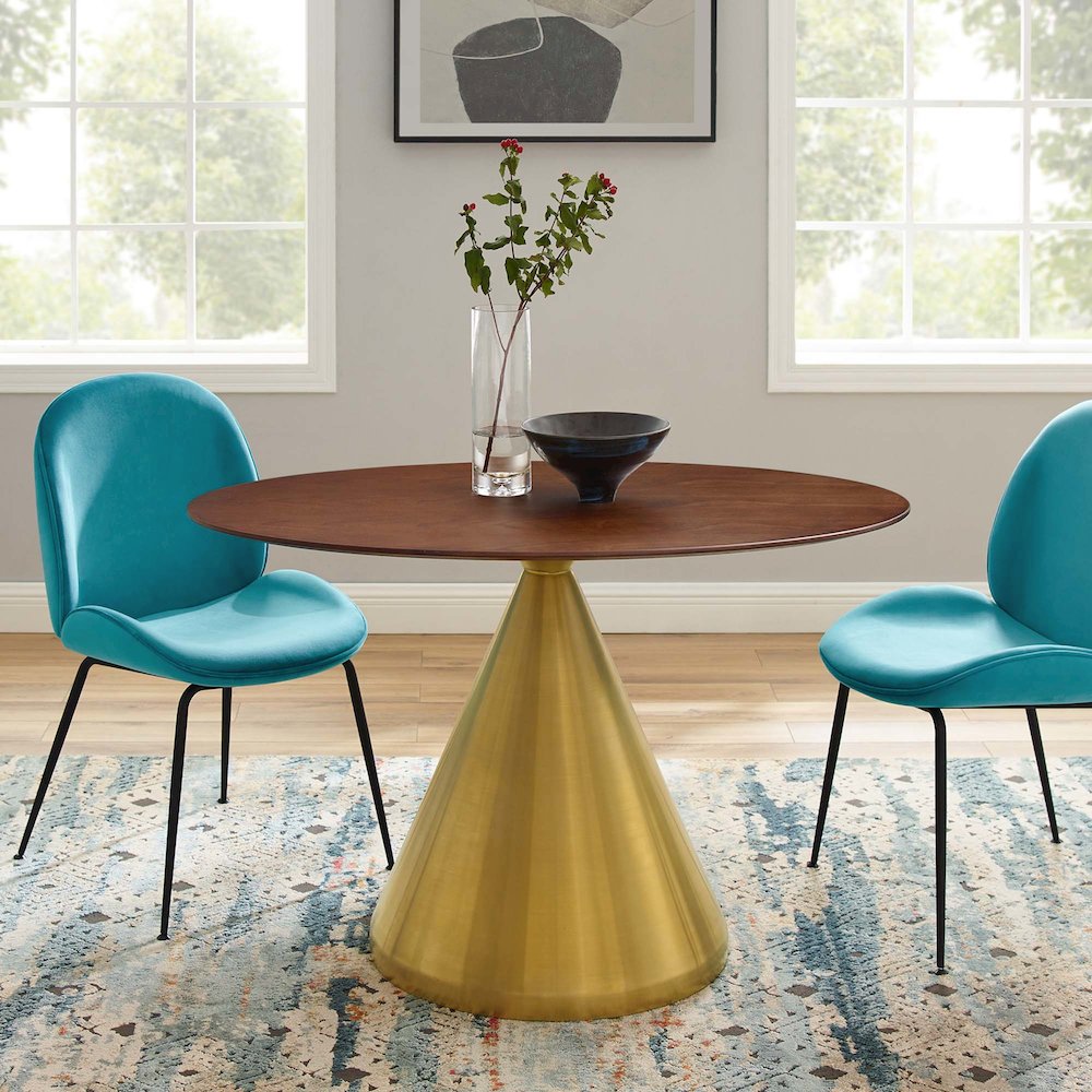 Tupelo 48" Oval Dining Table. Picture 4