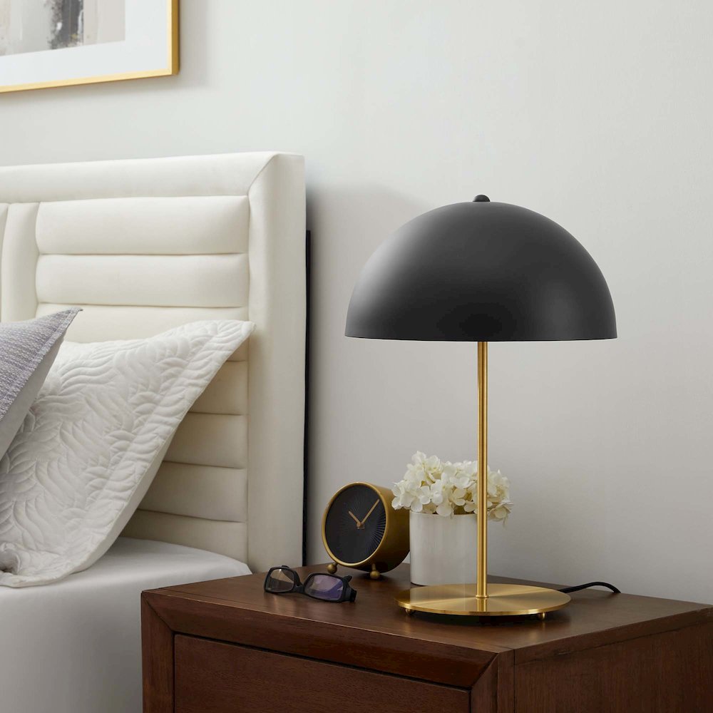 Ideal Metal Table Lamp. Picture 8