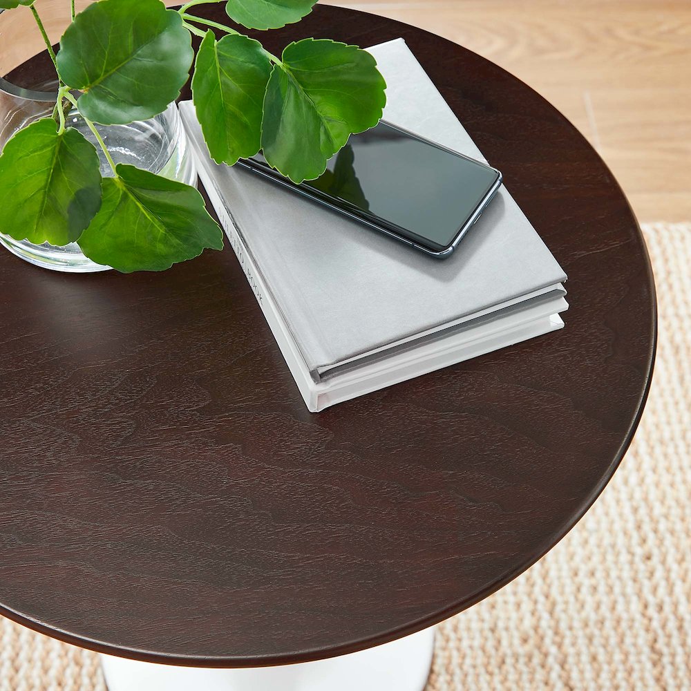 Lippa 20" Round Wood Side Table. Picture 7
