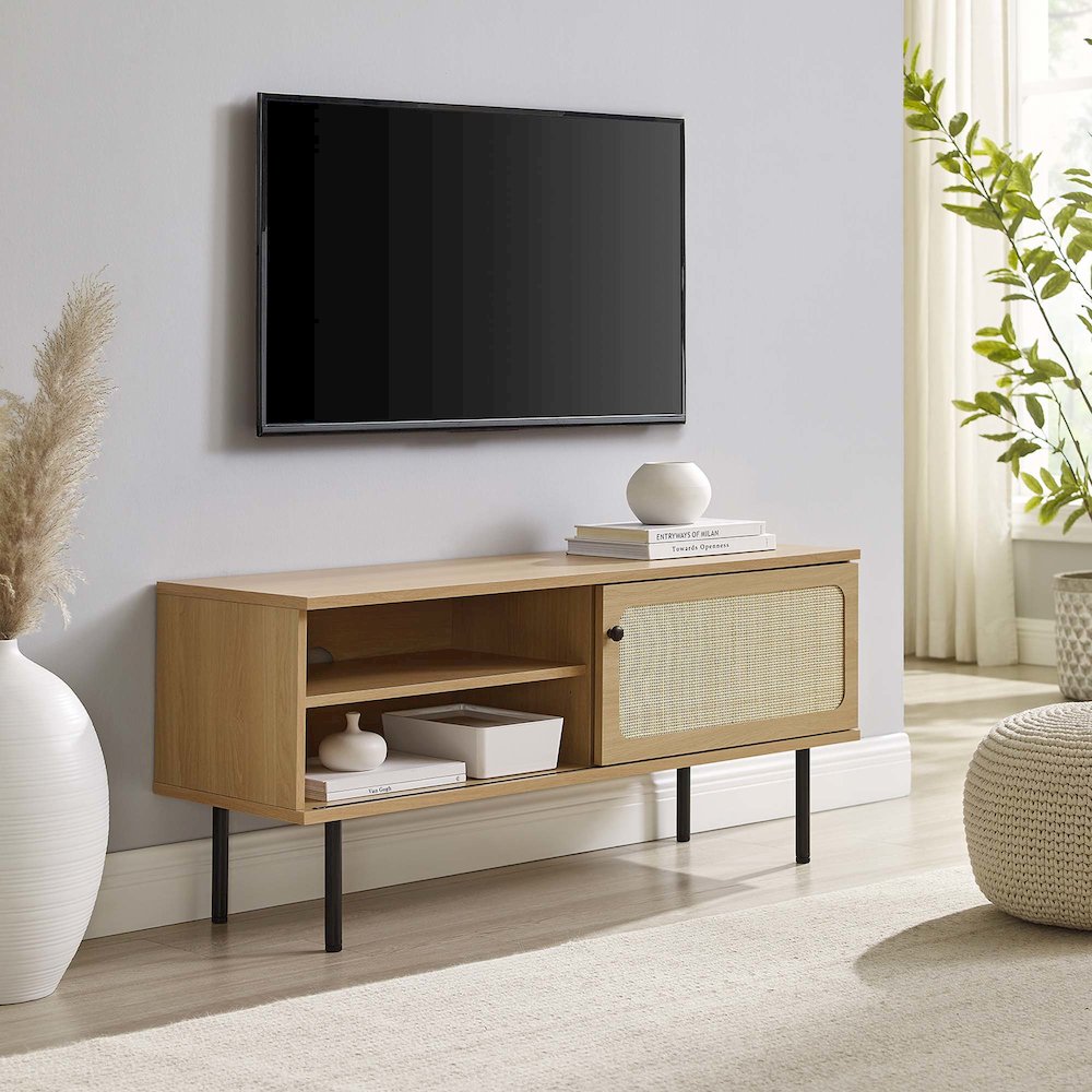 Cambria 47" TV Stand. Picture 7