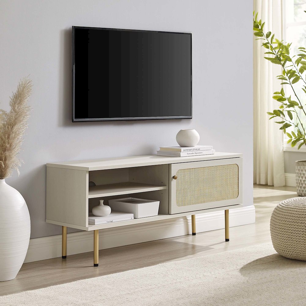 Cambria 47" TV Stand. Picture 7