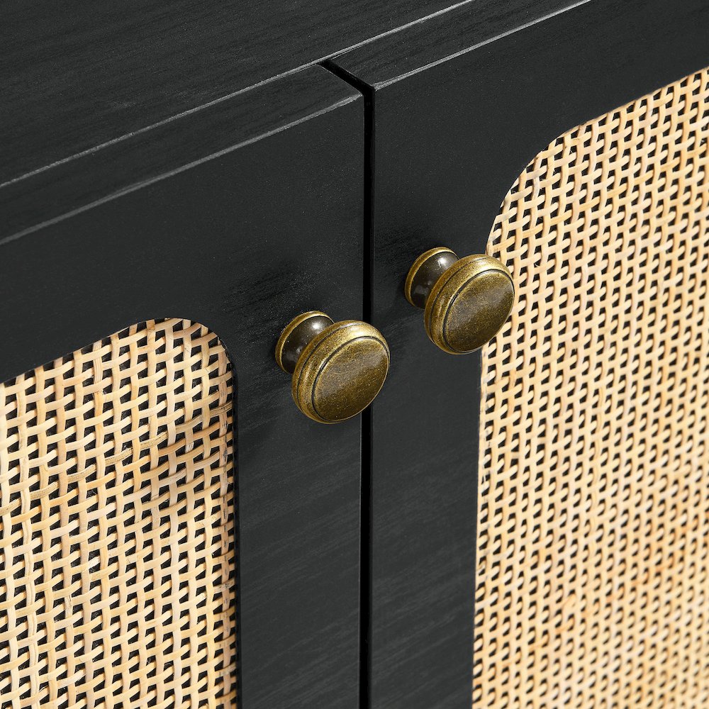 Chaucer Sideboard. Picture 6