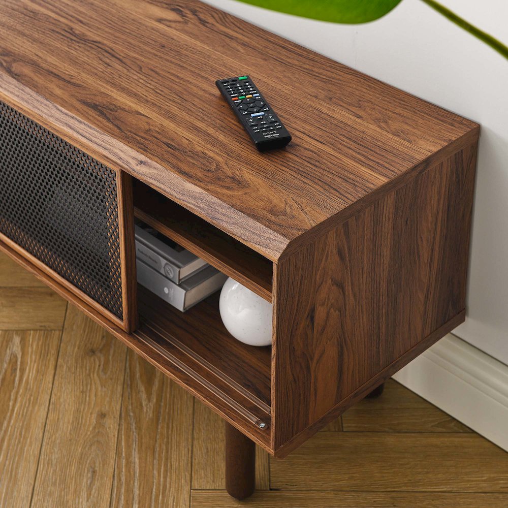 Kurtis 47" TV Stand. Picture 10
