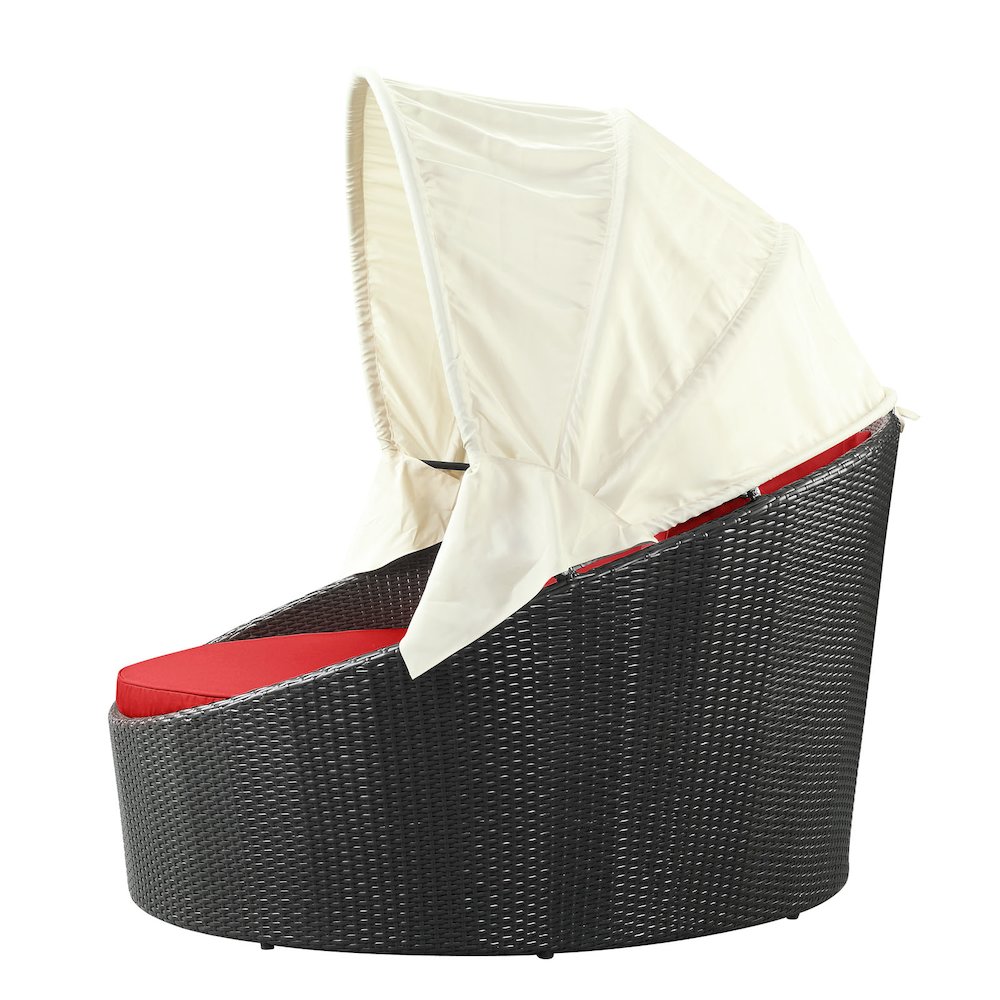 Siesta Canopy Outdoor Patio Daybed. Picture 3
