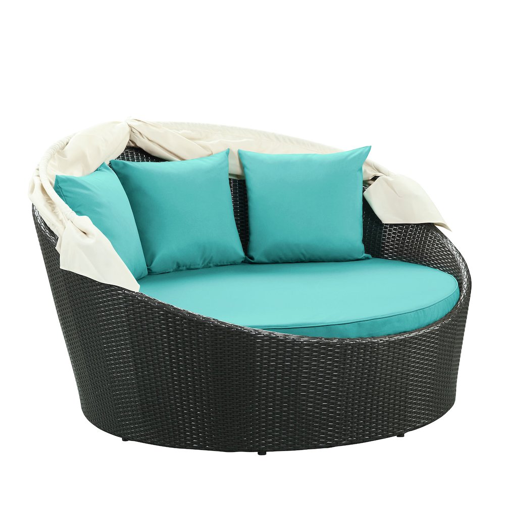 Siesta Canopy Outdoor Patio Daybed. Picture 2