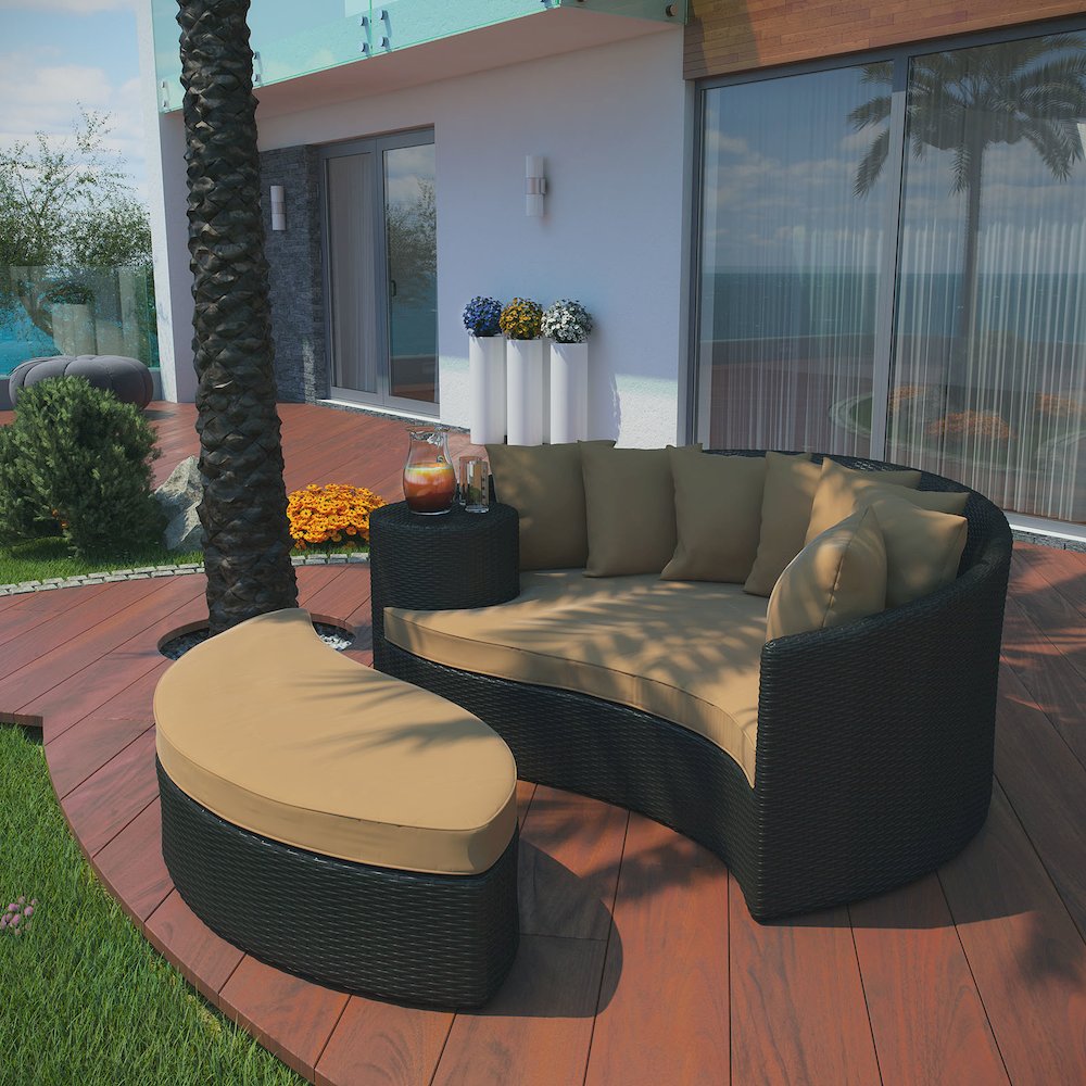 Taiji Outdoor Patio Wicker Daybed. Picture 2