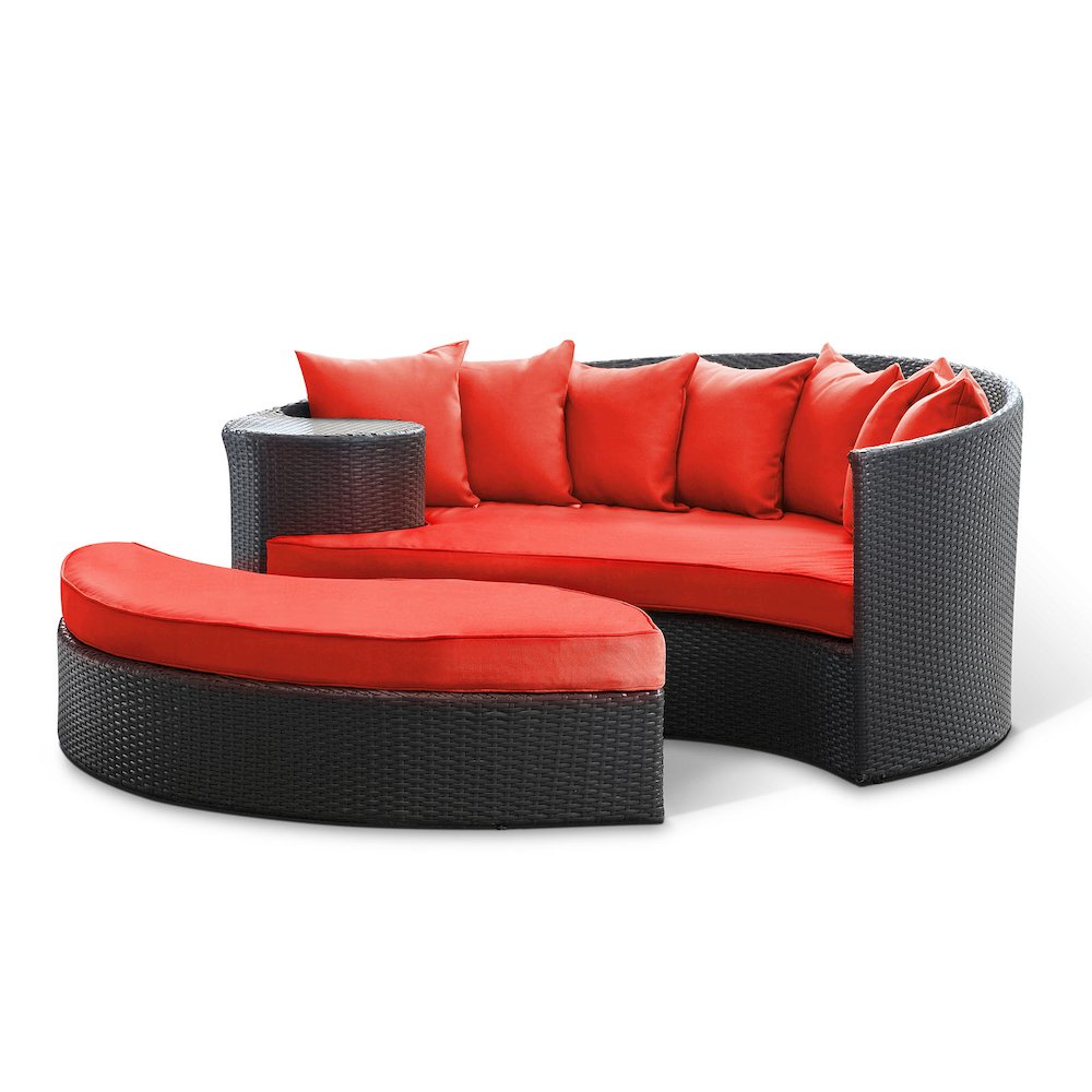 Taiji Outdoor Patio Wicker Daybed. Picture 2