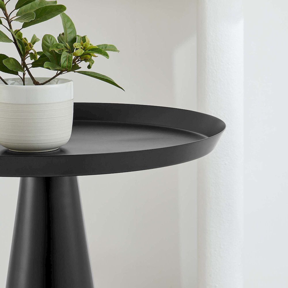 Maren Round Side Table. Picture 10