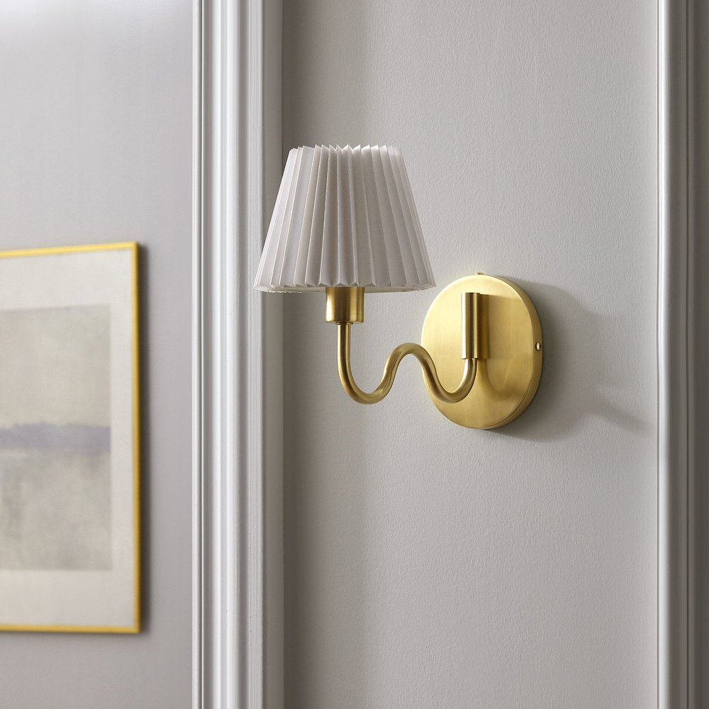 Wave Squiggle Arm Wall Sconce. Picture 12