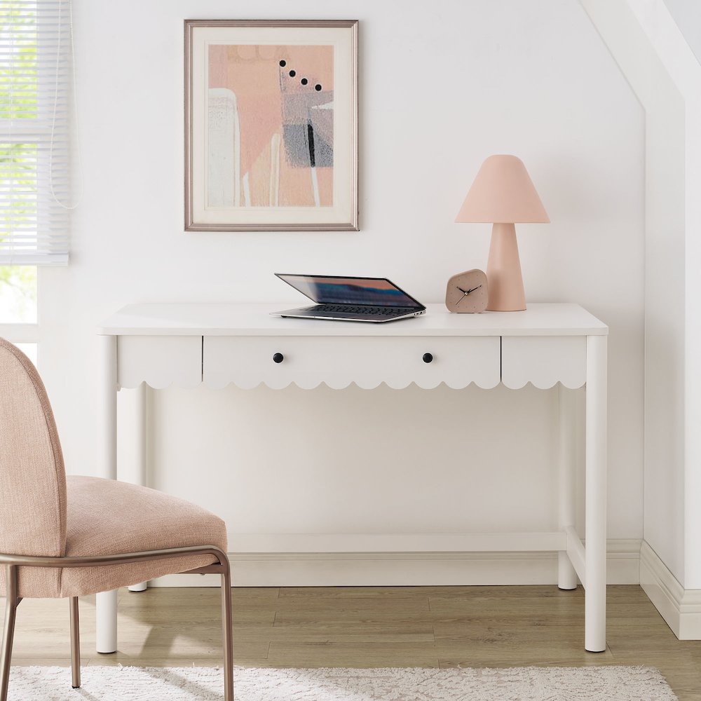 Emmeline 1-Drawer Scallop Writing Desk. Picture 8