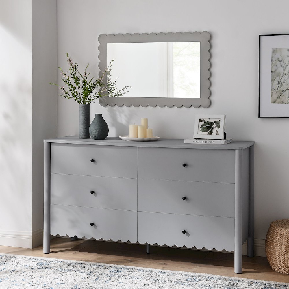 Emmeline Scalloped 6-Drawer Dresser. Picture 8