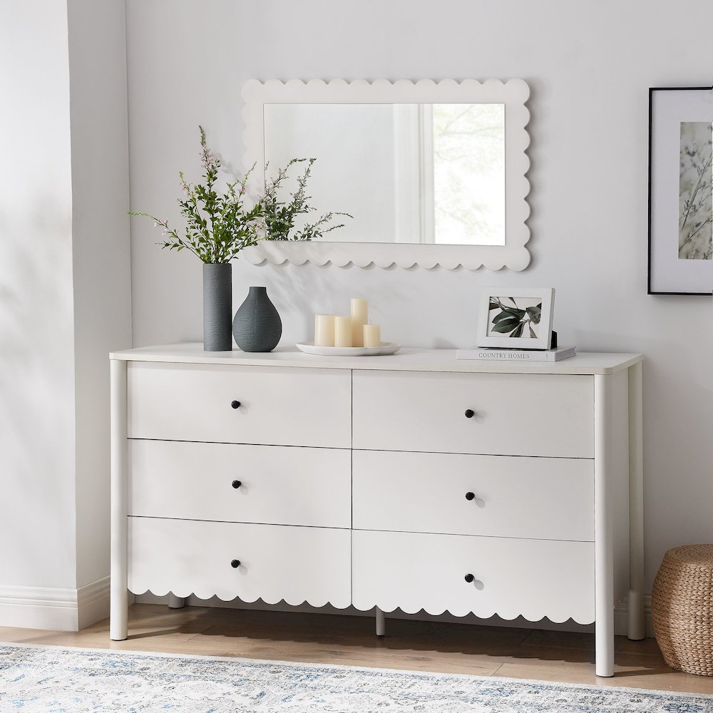 Emmeline Scalloped 6-Drawer Dresser. Picture 8