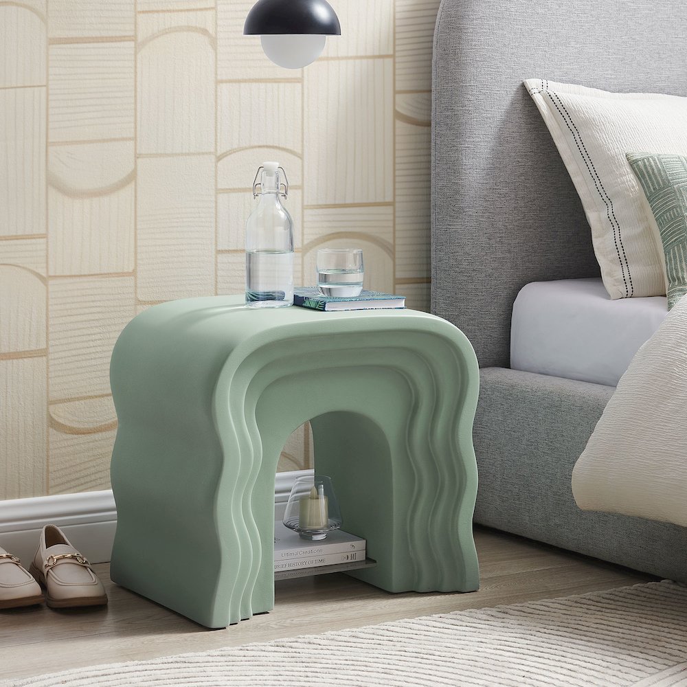 Jorin Squiggle Side Table. Picture 7