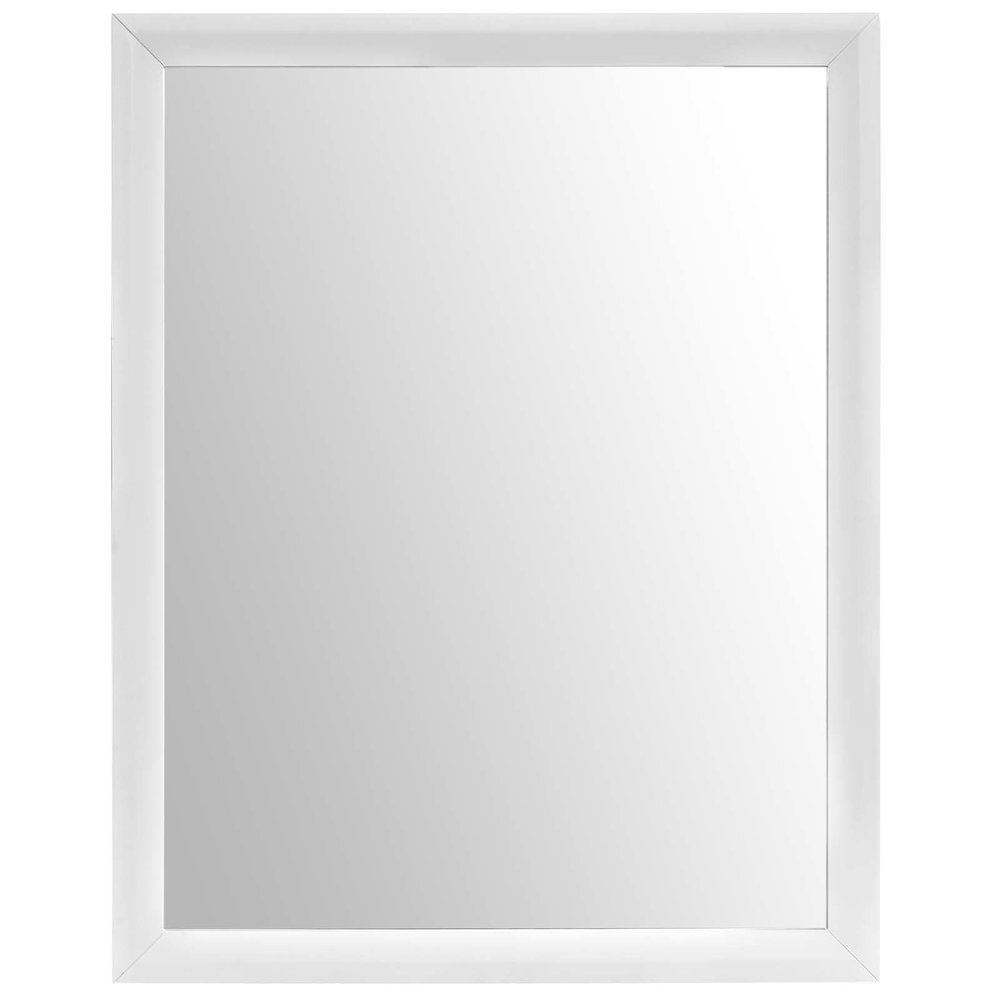 Tracy Mirror. Picture 2