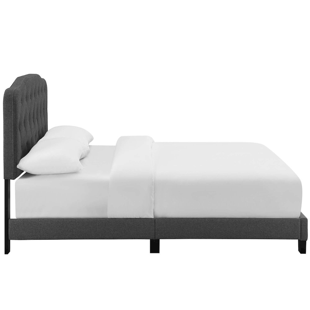 Amelia Upholstered Fabric Full Bed. Picture 3