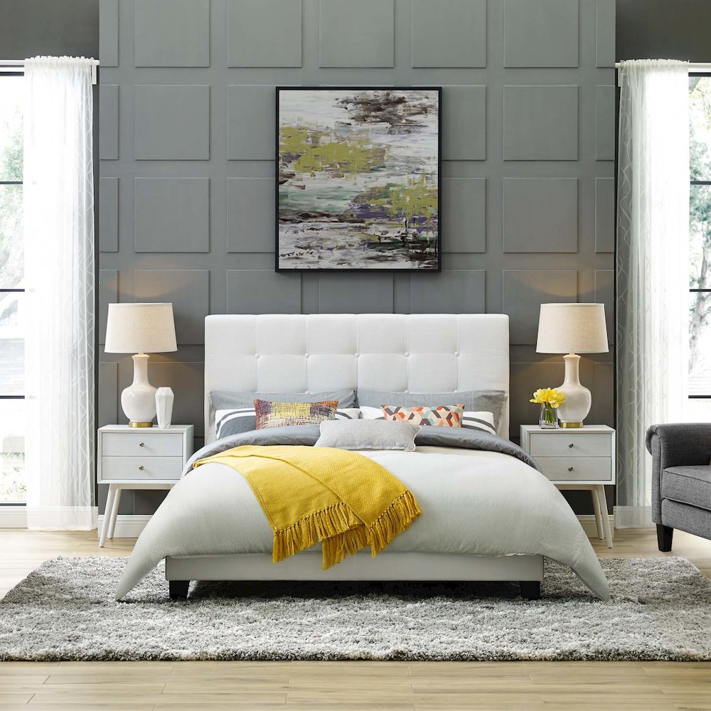 Melanie Tufted Button Upholstered Fabric Queen Platform Bed. Picture 5