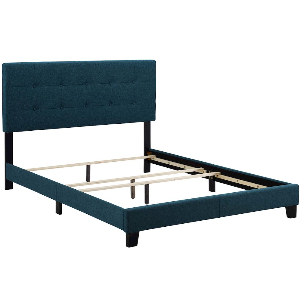 Amira Upholstered Fabric Full Bed. Picture 3
