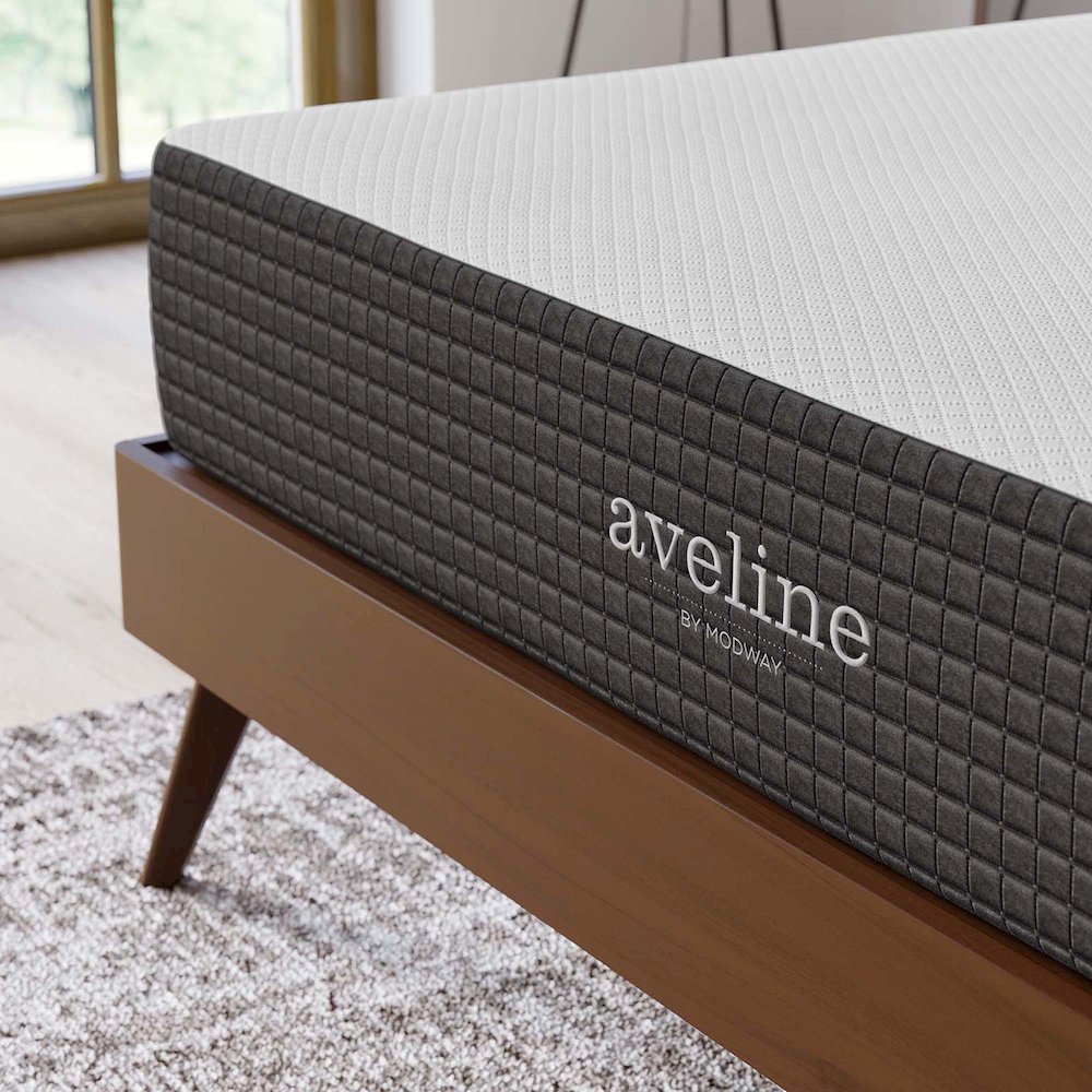 Aveline 10" California King Mattress. Picture 18