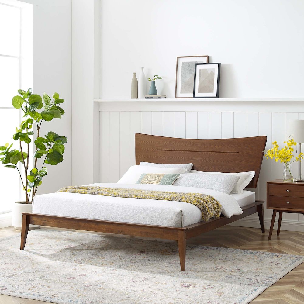 Astra Wood Full Platform Bed. Picture 8