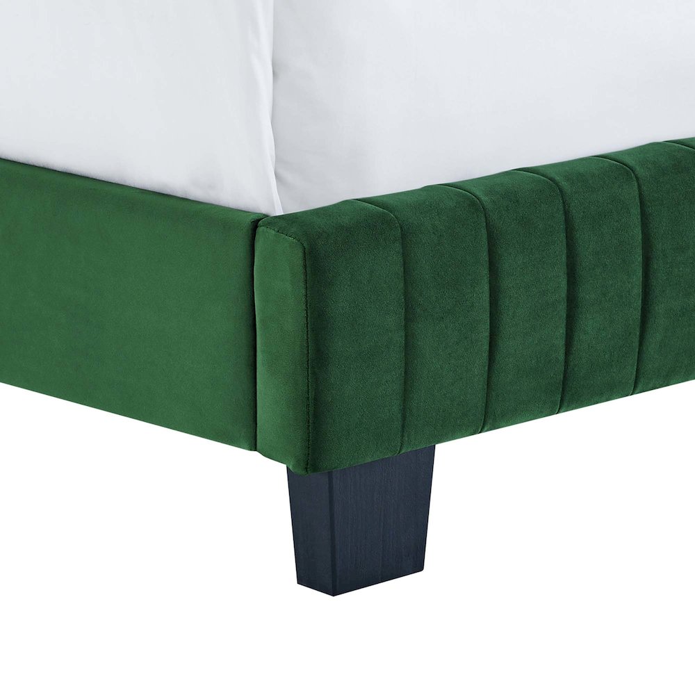 Celine Channel Tufted Performance Velvet Queen Bed. Picture 5